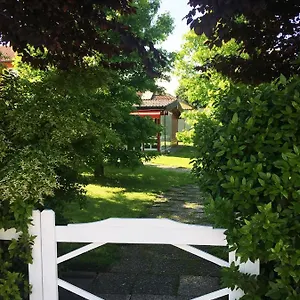https://piccola-baita.it-lombardy.com