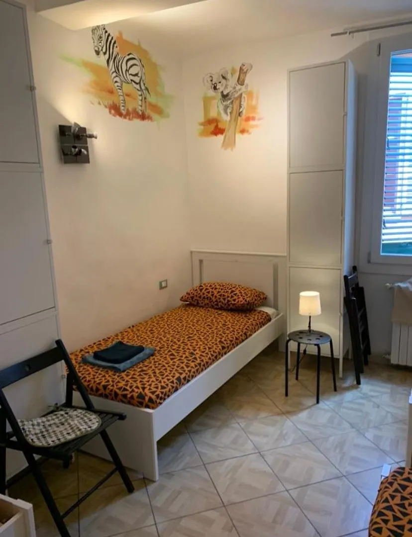 Backpackers House Bed & Breakfast Bologna